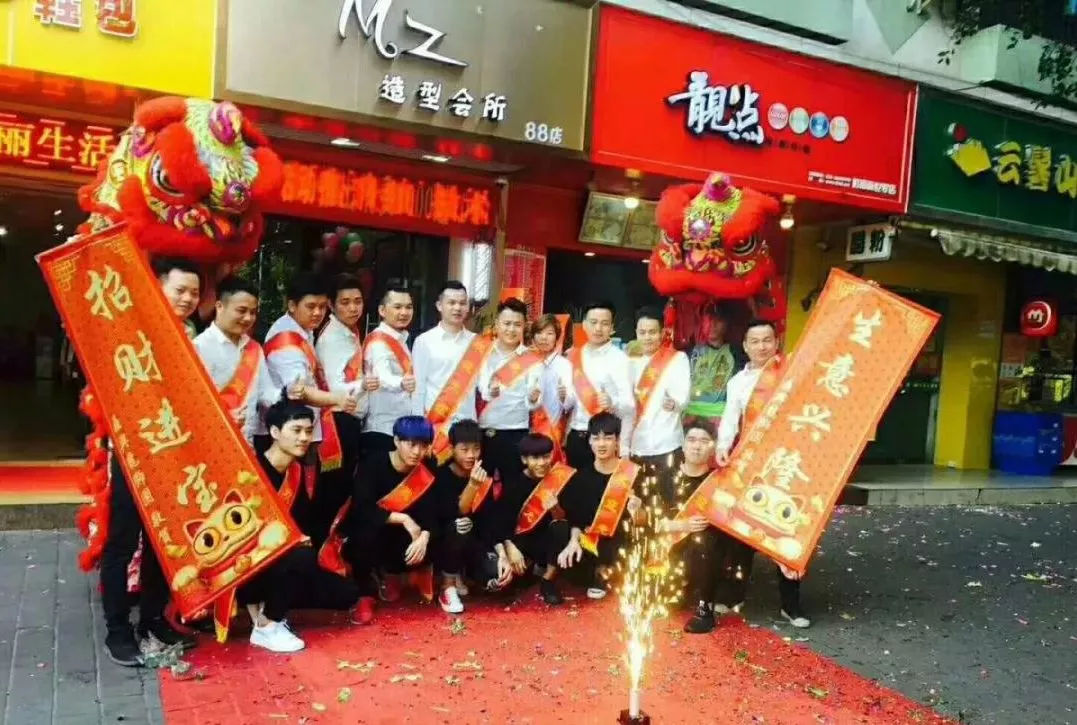 【企叮咚科技平臺】企叮咚攜手美發店零成本營銷，1周儲值30萬！ 