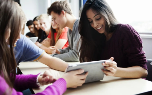 【企叮咚科技平臺營銷策略】教育培訓機構都在用的節日營銷攻略，收藏起來！?